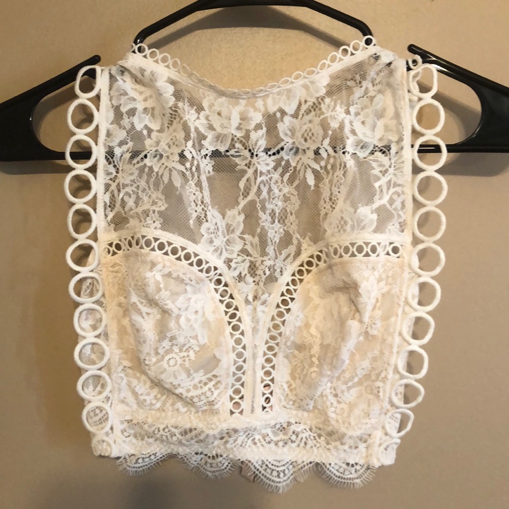 Victoria’s Secret Bralette Small NWT!!!